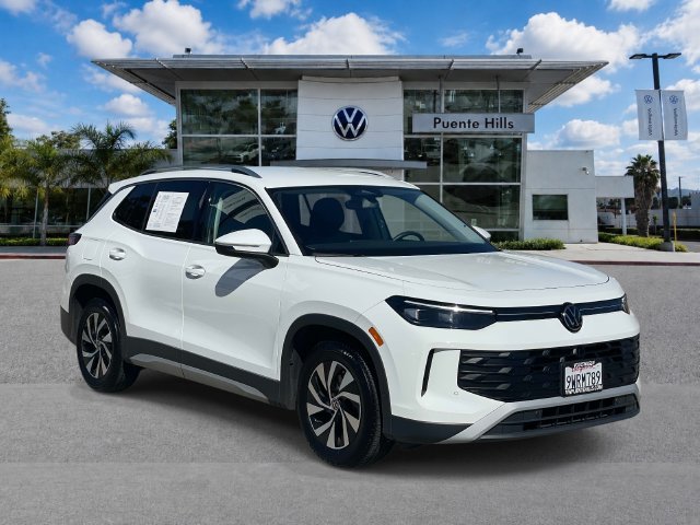 Certified 2026 Volkswagen Tiguan S FWD image 1