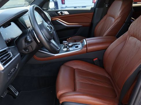 Used 2022 BMW X7 M50i AWD/4WD image 21