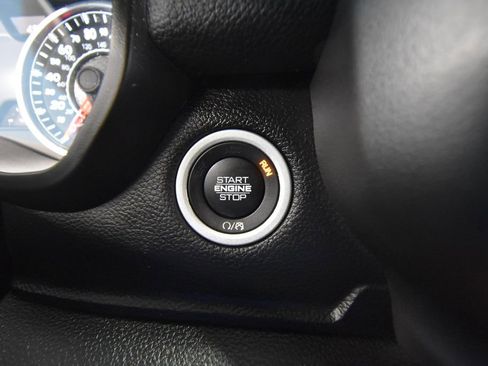 Used 2019 RAM 1500 Sport w/ Level 2 Equipment Group image 12