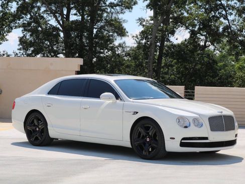 Used 2015 Bentley Flying Spur V8 AWD/4WD image 1