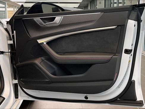 Used 2025 Audi S7 Premium Plus image 22