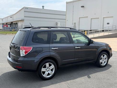 Used 2010 Subaru Forester 2.5X Premium AWD/4WD image 4