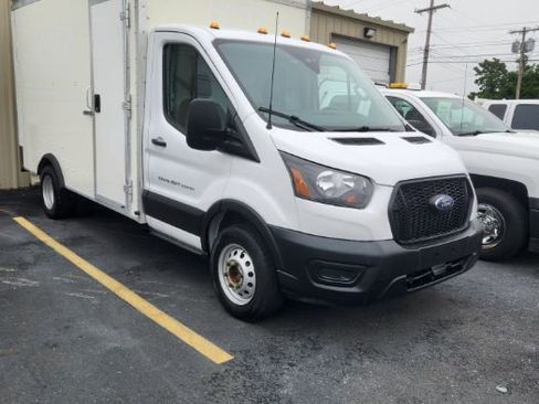 Used 2022 Ford Transit 350 DRW RWD image 10