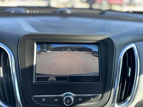 Used 2024 Chevrolet Equinox LT image 24