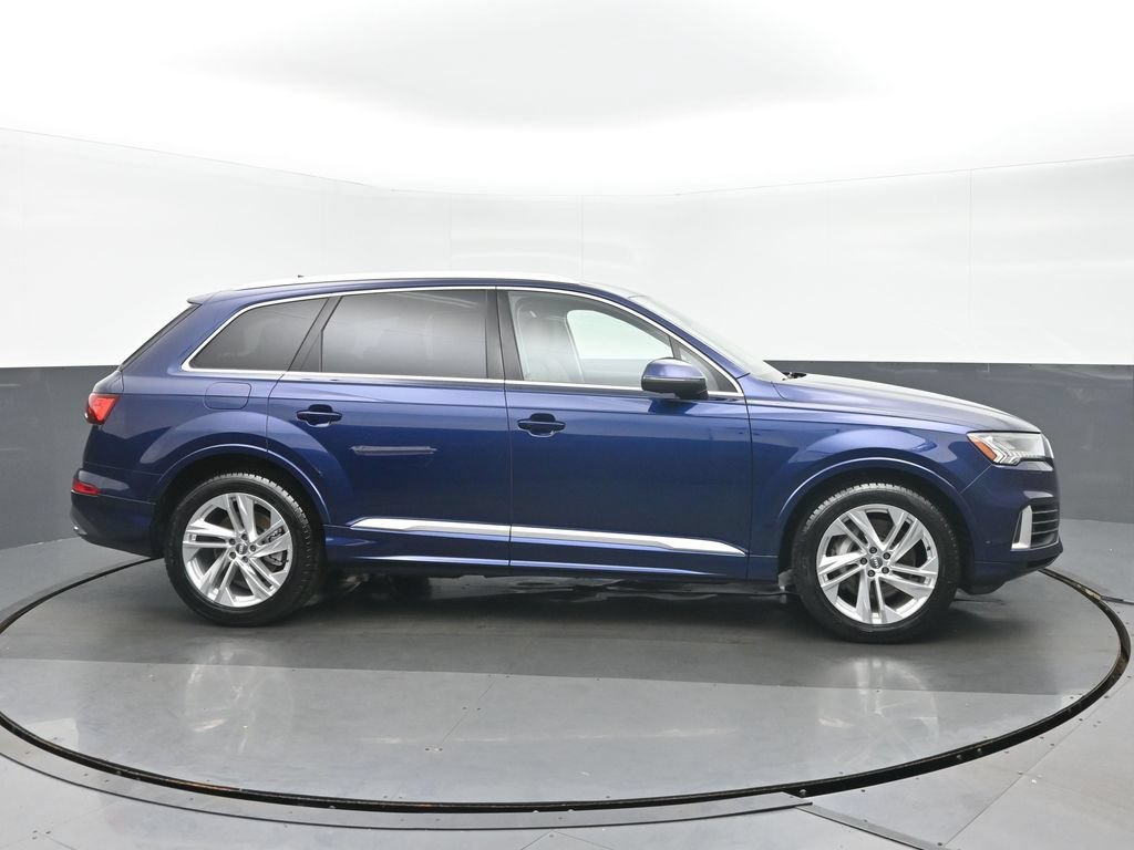 Used 2020 Audi Q7 3.0T Prestige w/ Prestige Package AWD/4WD image 2