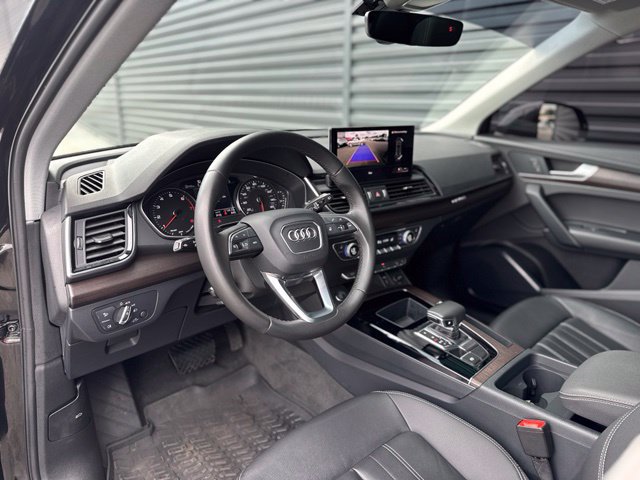 Used 2023 Audi Q5 2.0T Premium AWD/4WD image 4