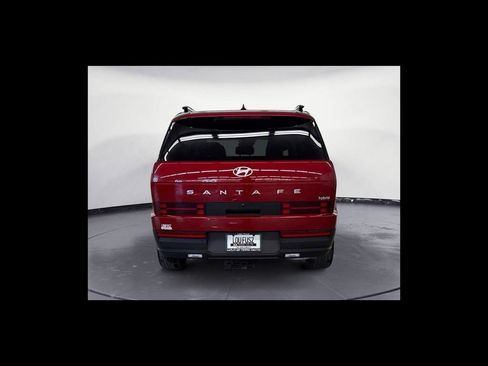 Used 2025 Hyundai Santa Fe SEL FWD image 5