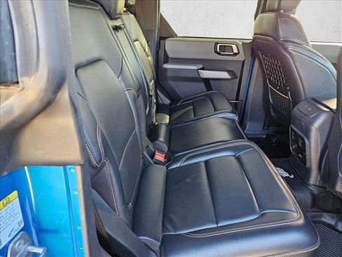 Used 2021 Ford Bronco Badlands image 23