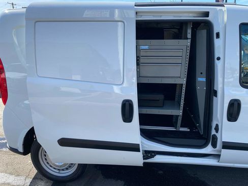 Used 2022 RAM ProMaster City Tradesman image 5