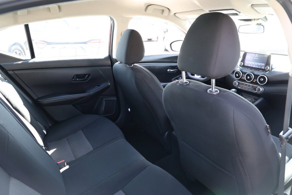 Used 2025 Nissan Sentra SV FWD image 17