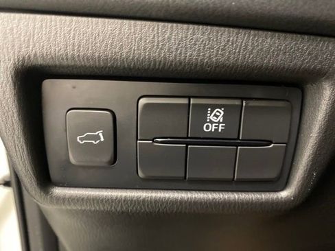 Used 2024 MAZDA CX-5 Carbon Edition image 17