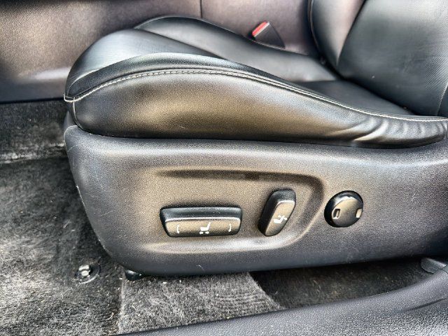 Used 2017 Lexus CT 200h w/ Navigation System Package FWD image 12