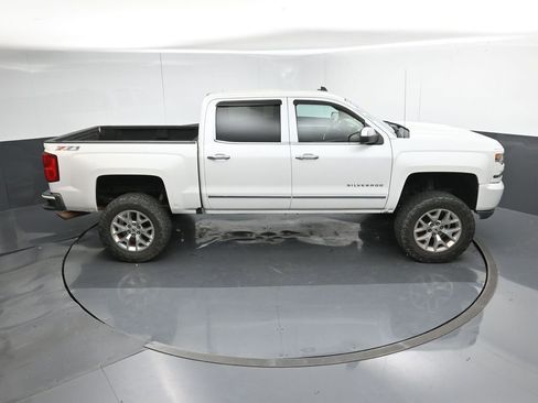 Used 2017 Chevrolet Silverado 1500 LTZ Z71 w/ LTZ Plus Package AWD/4WD image 50
