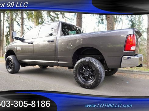 Used 2018 RAM 2500 Tradesman w/ Chrome Appearance Group image 11