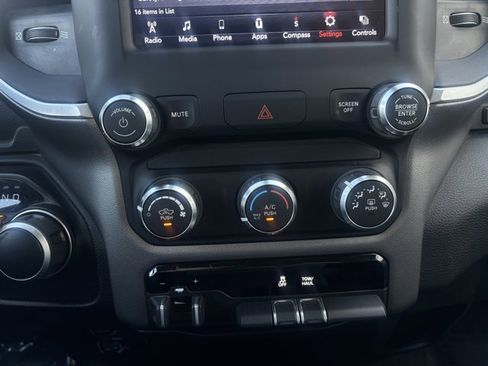 Used 2020 RAM 1500 Big Horn image 23