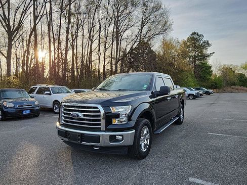 Used 2017 Ford F150 XLT w/ Equipment Group 301A Mid image 1