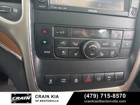 Used 2012 Jeep Grand Cherokee Overland AWD/4WD image 17