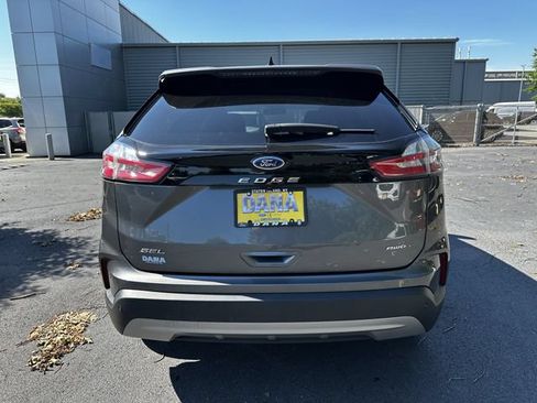 Certified 2023 Ford Edge SEL w/ Convenience Package AWD/4WD image 6
