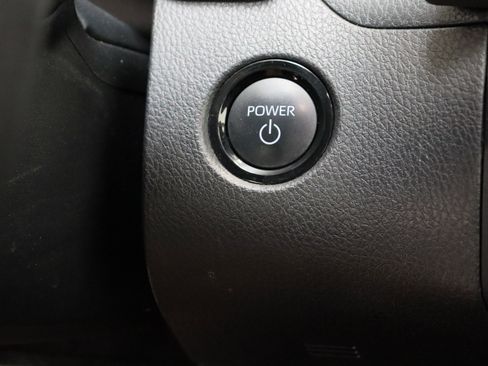 Used 2025 Toyota Camry LE FWD image 17