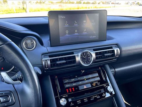 Used 2022 Lexus IS 300 image 7