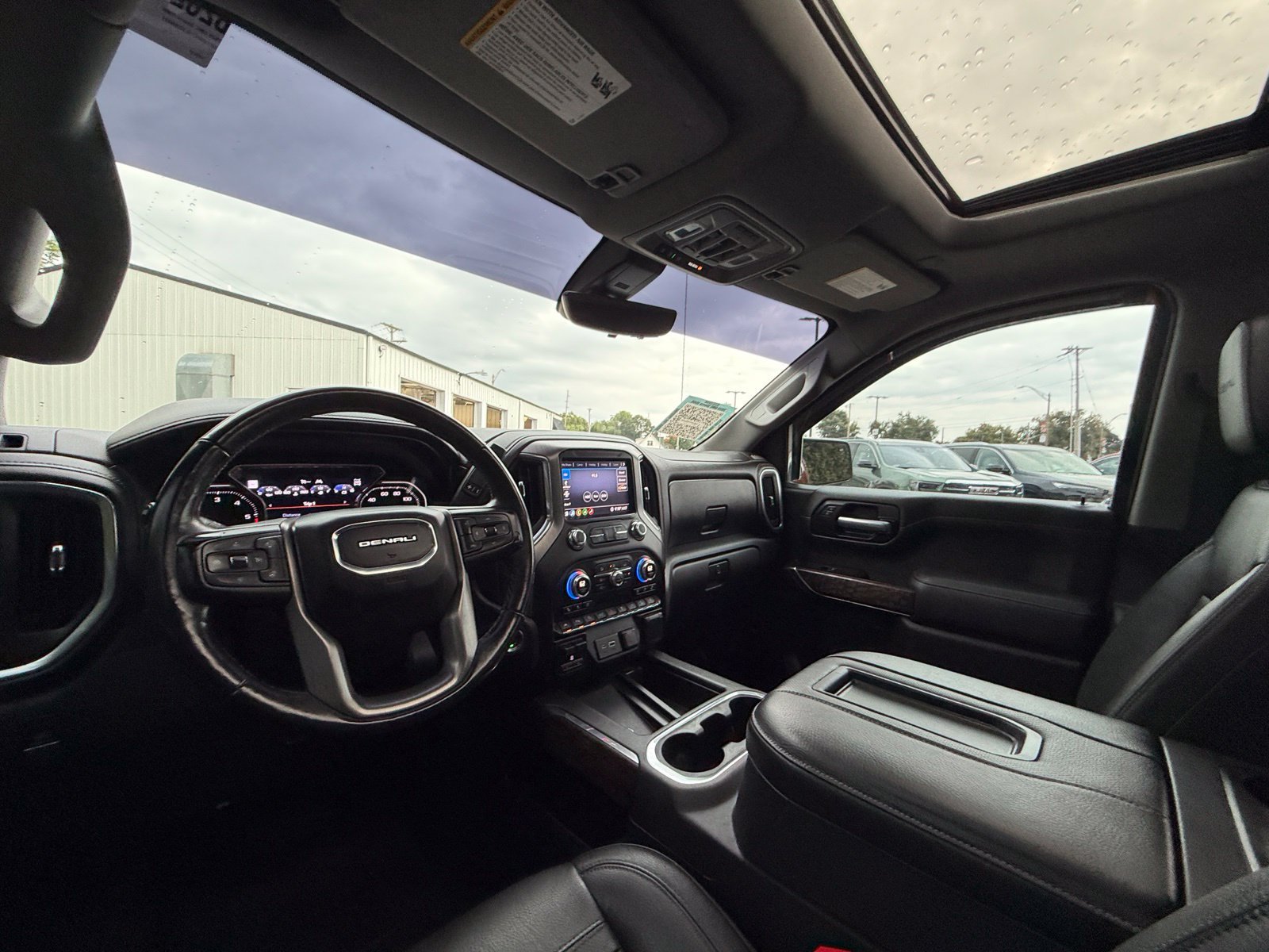 Used 2020 GMC Sierra 1500 Denali w/ Denali Ultimate Package AWD/4WD image 19