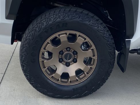 New 2026 Toyota Tacoma Trailhunter AWD/4WD image 8