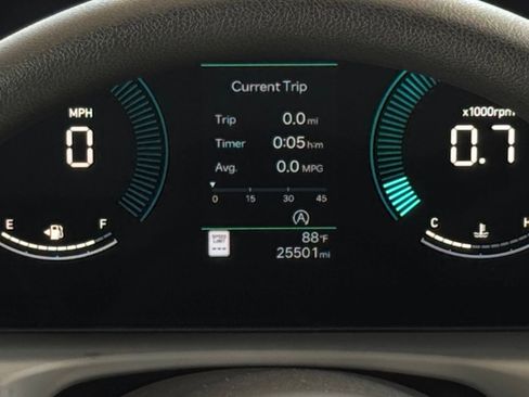 Used 2025 Hyundai Tucson SEL FWD image 42
