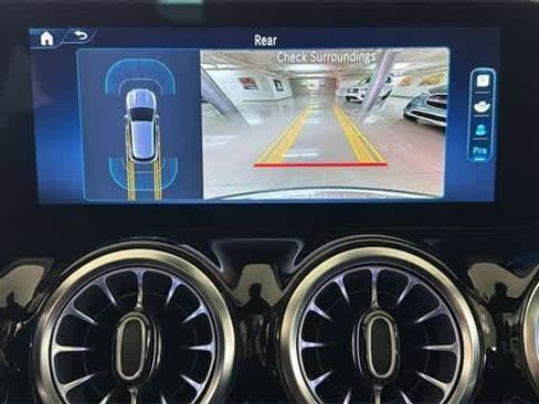 Used 2025 Mercedes-Benz GLA 250 4MATIC image 81