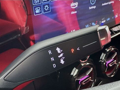 Used 2024 Chevrolet Blazer EV RS image 18