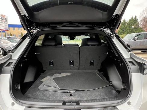 Used 2025 Chevrolet Equinox EV RS w/ Convenience Package II image 24