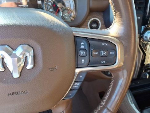 Used 2019 RAM 1500 Limited image 9