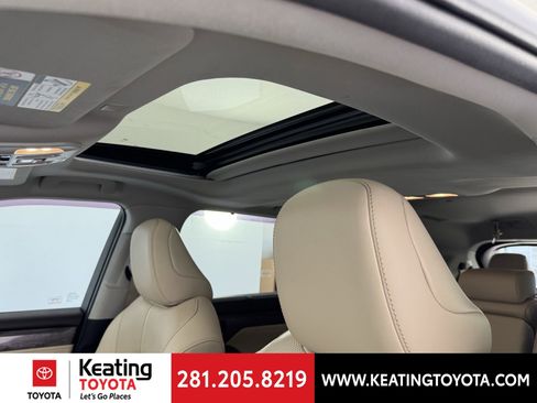 Used 2020 Toyota Highlander Limited FWD image 20