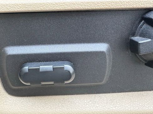 Used 2008 Ford F350 Lariat image 12