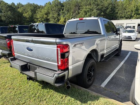 Used 2024 Ford F250 XLT w/ XLT Premium Package AWD/4WD image 16