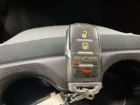 Used 2019 RAM 1500 Big Horn AWD/4WD image 20