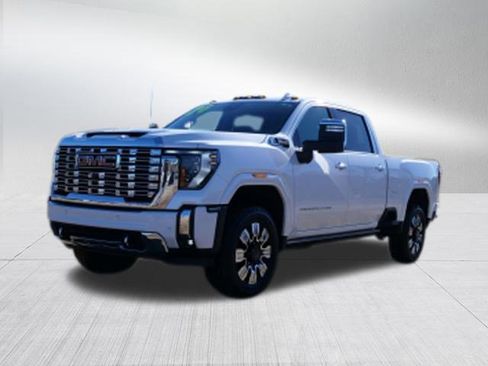 Certified 2024 GMC Sierra 2500 Denali w/ Denali Reserve Package image 8