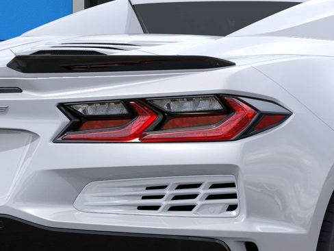 New 2025 Chevrolet Corvette E-Ray w/ ZER Performance Package image 12