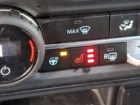 Certified 2025 Ford Bronco Badlands image 24