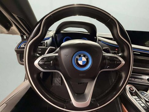 Used 2019 BMW i8 Coupe AWD/4WD image 14