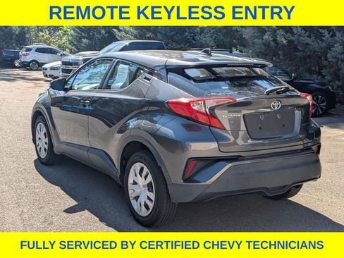 Used 2021 Toyota C-HR LE FWD image 6