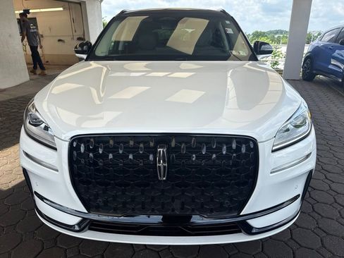 Certified 2024 Lincoln Corsair Reserve w/ Equipment Group 202A AWD/4WD image 2