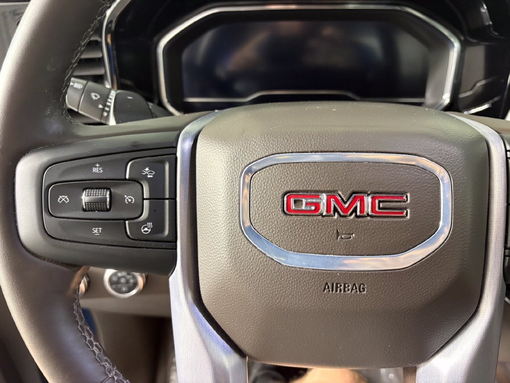 Used 2024 GMC Sierra 1500 SLT w/ SLT Premium Plus Package AWD/4WD image 23