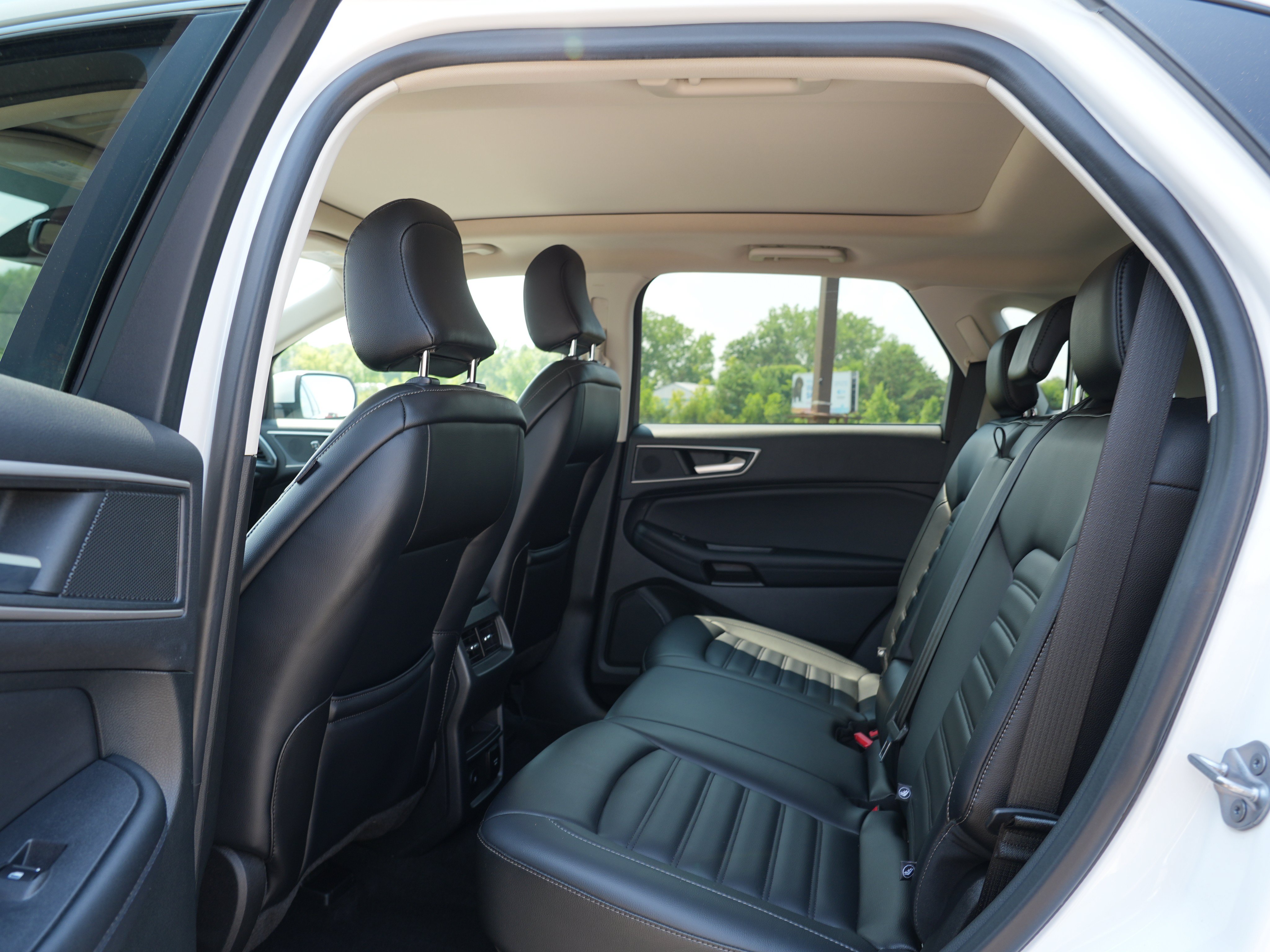 Used 2023 Ford Edge SEL w/ Convenience Package AWD/4WD image 20