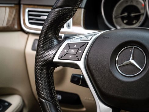 Used 2014 Mercedes-Benz E 350 4MATIC Sedan image 20