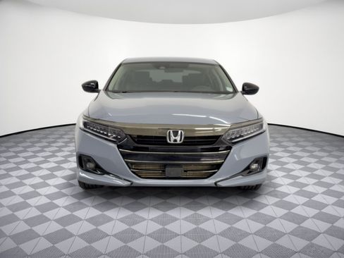 Used 2022 Honda Accord Sport Special Edition image 6