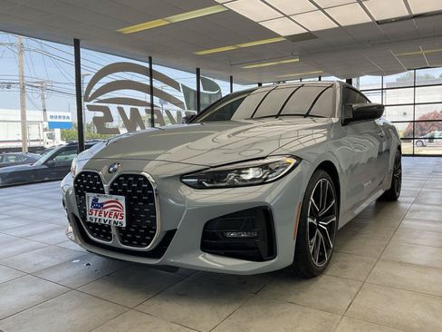 Used 2022 BMW 430i xDrive Coupe w/ M Sport Package AWD/4WD image 3