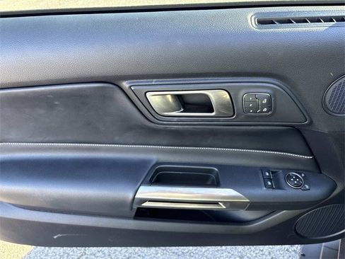 Certified 2021 Ford Mustang Shelby GT500 w/ Technology Package image 17