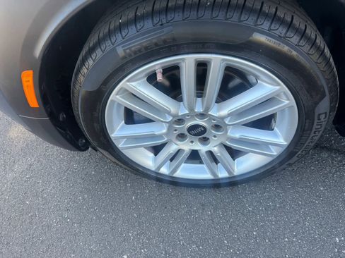 Used 2019 MINI Cooper Countryman S w/ Premium Package image 9