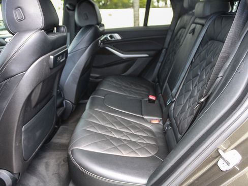 Used 2023 BMW X5 sDrive40i w/ M Sport Package RWD image 18
