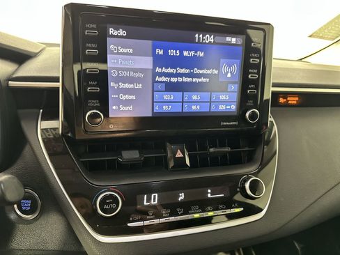 Used 2021 Toyota Corolla LE w/ LE Convenience Package FWD image 21